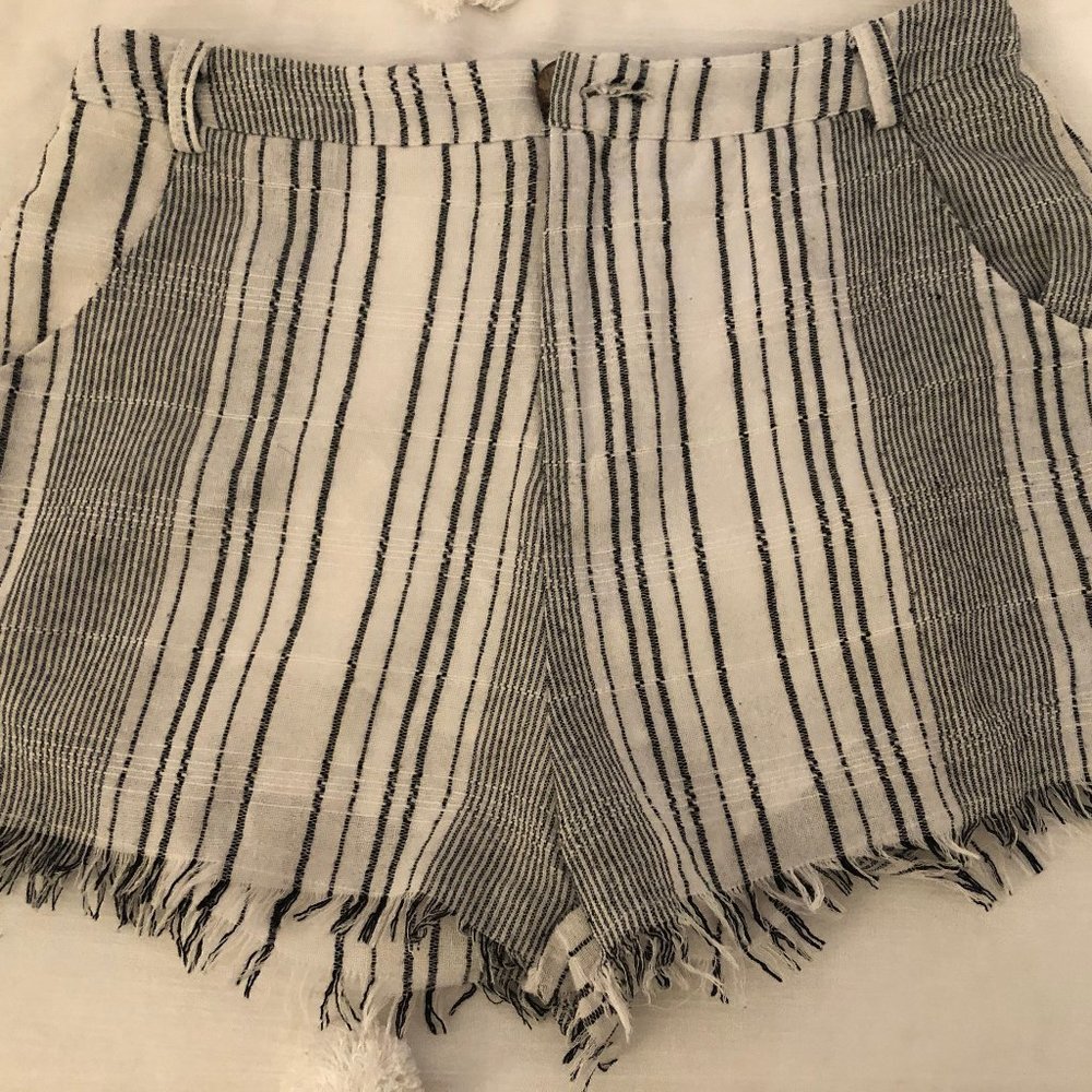 Honey Bell Shorts